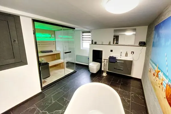 Sauna & Spa-Feeling im eigenen Bad  Ferienapartment Zur guten Quelle