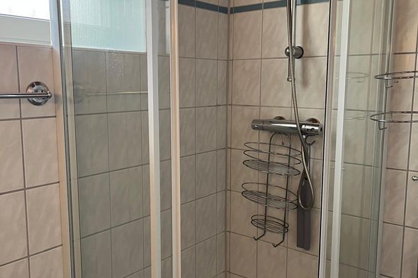  Haus Maverick Wittdün - Badezimmer