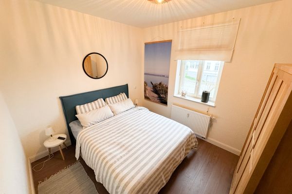 Schlafzimmer 2 mit Doppelbett