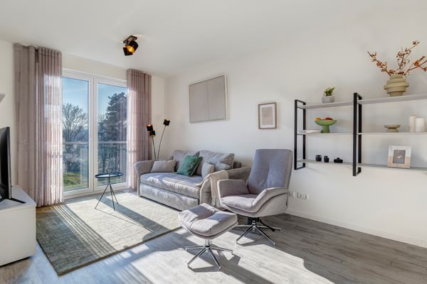  Apartment C10 mit Südbalkon & Nutzung der Wellness- & Aktivbereiche im "Pine Hill Resort" Zirchow - Wohnzimmer