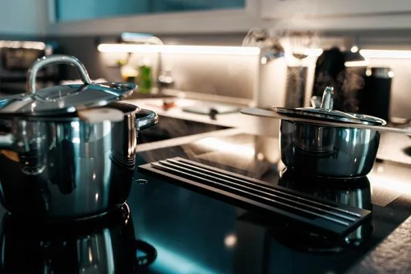 Kitchen  Chalet Lehni mit separatem Apartment