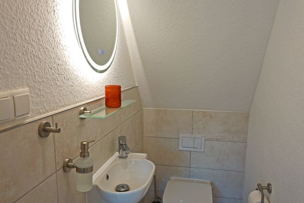  Huus Günter Tönning - Gäste-WC