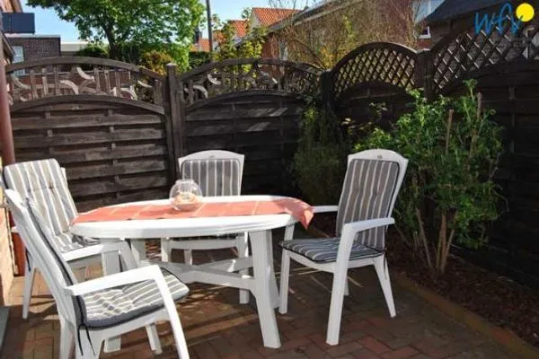 Terrasse Haus Meerjungfrau Ferienwohnung 1