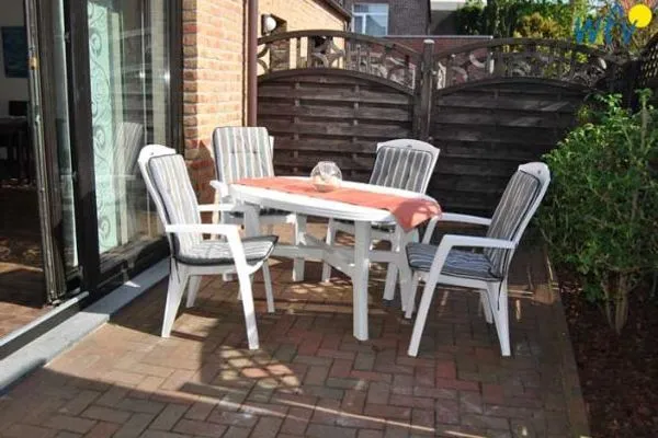 Terrasse Haus Meerjungfrau Ferienwohnung 1