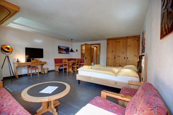 Chesa Munteratsch 1-Zimmerwohnung 306 Typ B Silvaplana - -img.tag.livingroom-