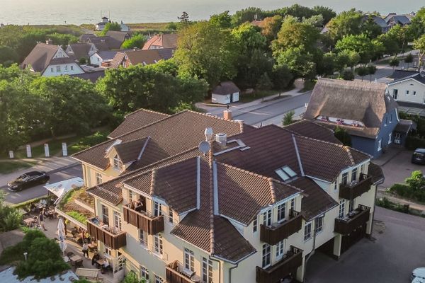 BALTISCHER HOF App. Dreimaster Ostseebad Ahrenshoop - 