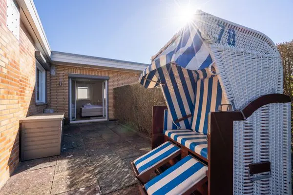   Ferienwohnung mit Garten "Düne 9"