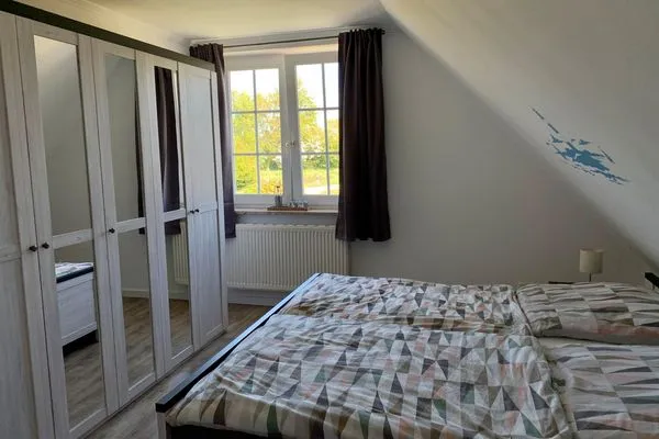 Goldblick-separater Eingang--1  Goldblick-separater Eingang-