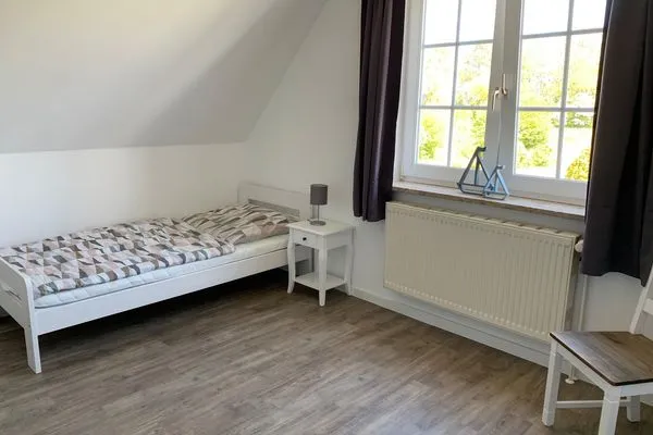 Goldblick-separater Eingang--5  Goldblick-separater Eingang-