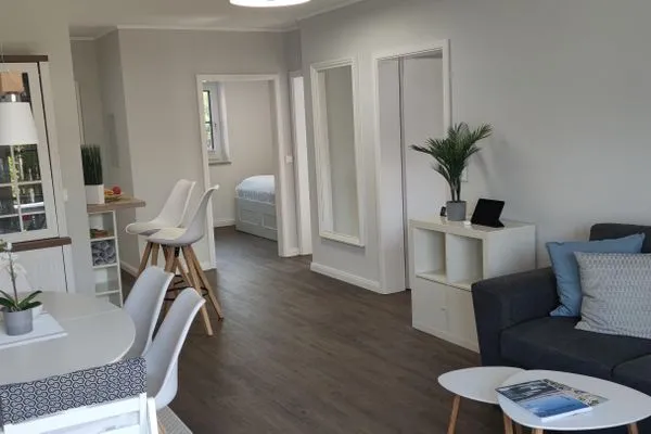 Strandlooper-intro  Strandlooper