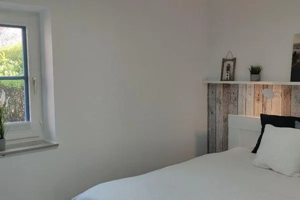 Strandlooper-1  Strandlooper