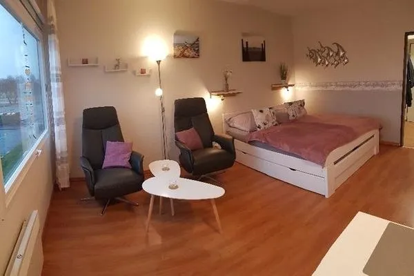 "Strandläufer"/Südstrand 2-110-0  "Strandläufer"/Südstrand 2-110