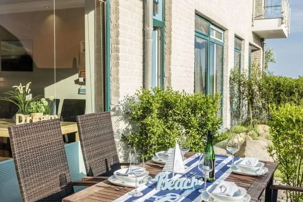 Strandburg "Tiefblau" 01.b-6  Strandburg "Tiefblau" 01.b