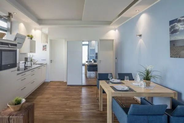 Strandburg "Azurblau" 01.c-1  Strandburg "Azurblau" 01.c