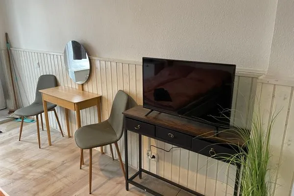 Wohnzimmer  Handwerkerwohnung "Daniel" in Halle mit Stellplatz