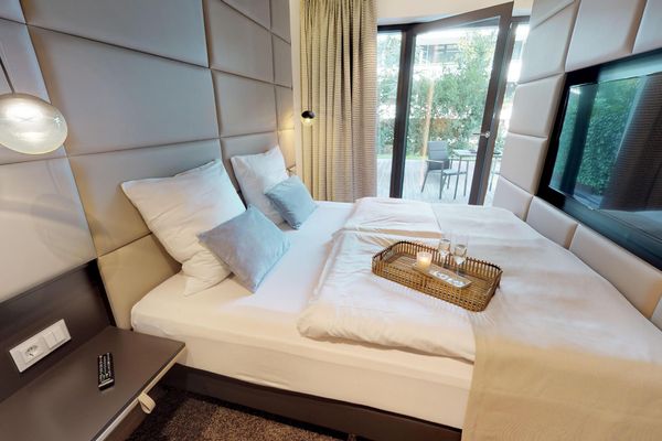 Luxusapartment nahe dem Strand – Erdgeschoss mit Terrasse