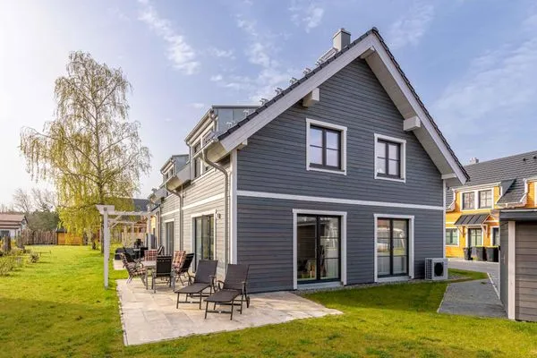 Einfamilienhaus Ostseenest Fuhlendorf Gebäudeansicht  Ostseenest