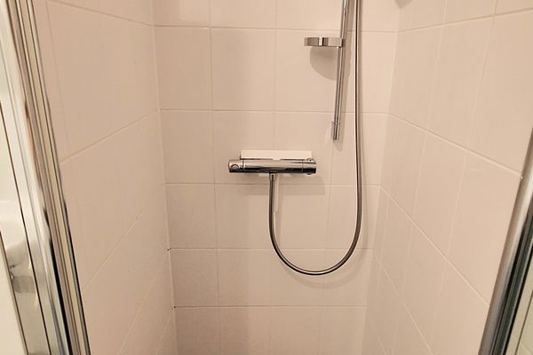 Achtern Diek Haus 7 Wohnung 2  - Badezimmer