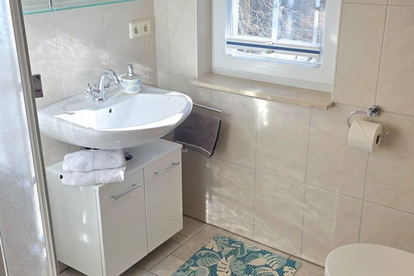  Ferienhaus Küstenzeit – Ihr Refugium in Trassenheide Trassenheide - Badezimmer