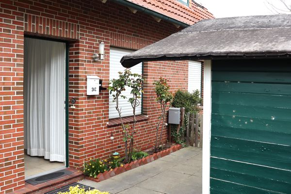  Ferienhaus DünenRose Carolinensiel - Fassade / Eingang