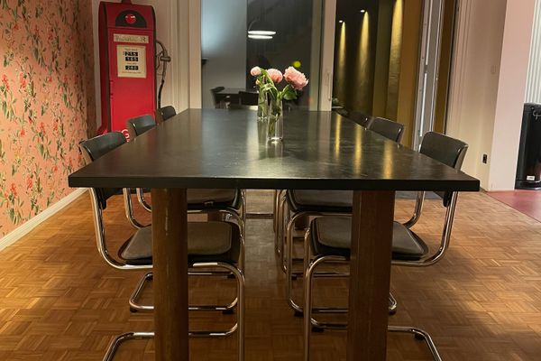  Das Melkmanns Garding - Esstisch