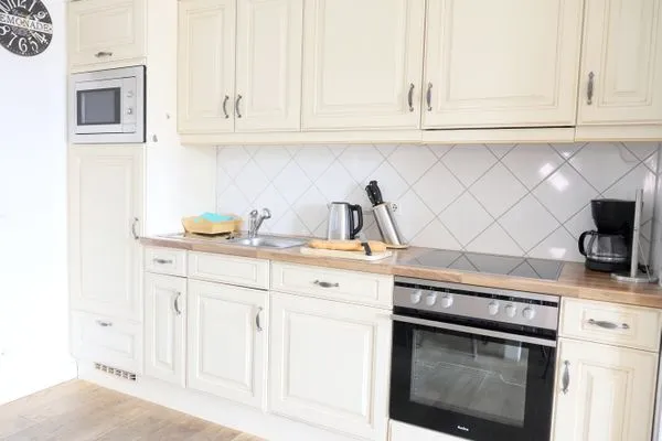 Küche / Küchenzeile  Bundiswung 7, Whg.1, GB7