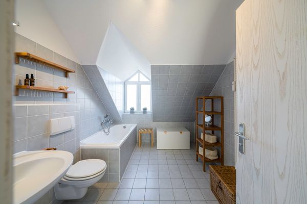  Kunstpause Ahrenshoop - Badezimmer