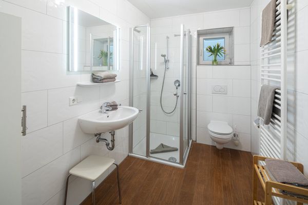 Seeadler 02 Norderney-Stadt - Badezimmer