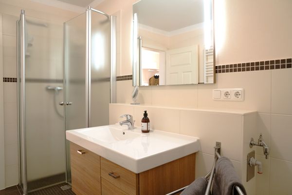  Kavelweg 33a Villa Arielle Wohnung 2  - Badezimmer