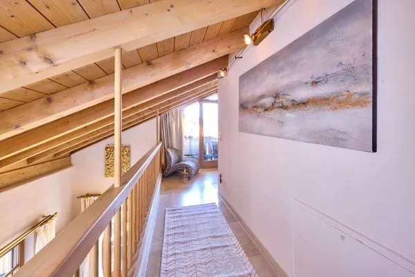 Dekoratives Detail  Ludwig'sLodge