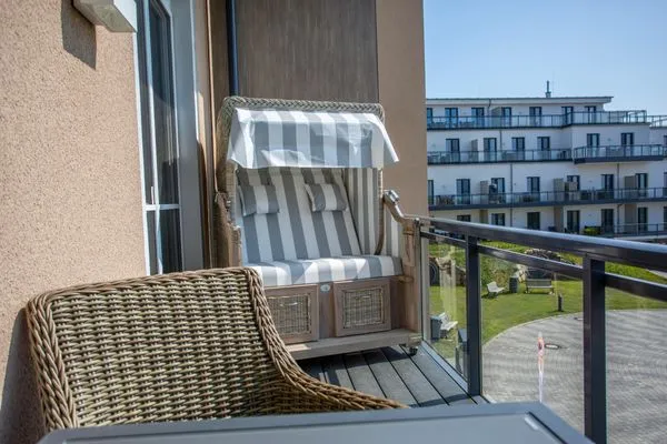 Ferienwohnung Wellenreiter Ostseebad Wustrow - ZweiWasser Alte Seefahrtschule Balkon  Wellenreiter