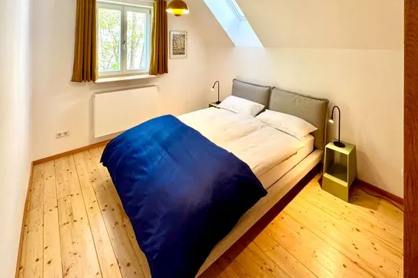  Ferienhaus `s Sommerhäusle Lindau und Umgebung - Schlafzimmer - Doppelbett