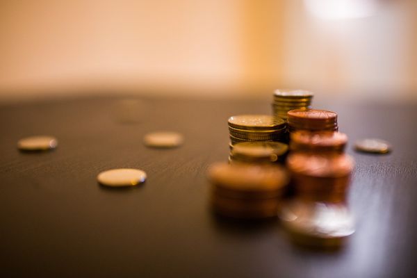 Geld auf dem Tisch