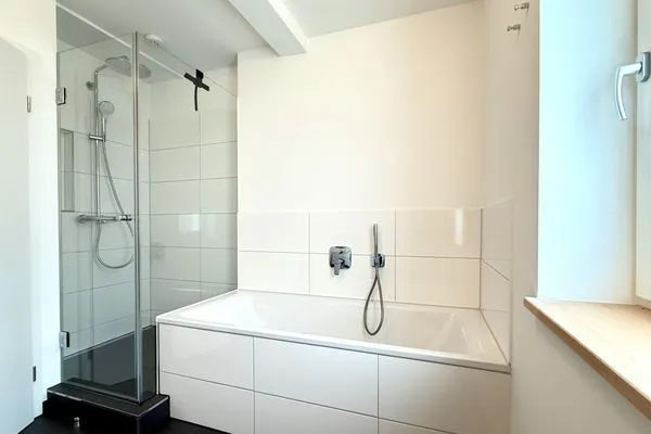  Ferienhaus `s Sommerhäusle Lindau und Umgebung - Badezimmer 1 mit Badewanne