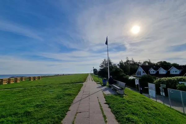 Strand  Ferienwohnung "Achtern Diek 4" 1. Reihe an der Ostseeküste