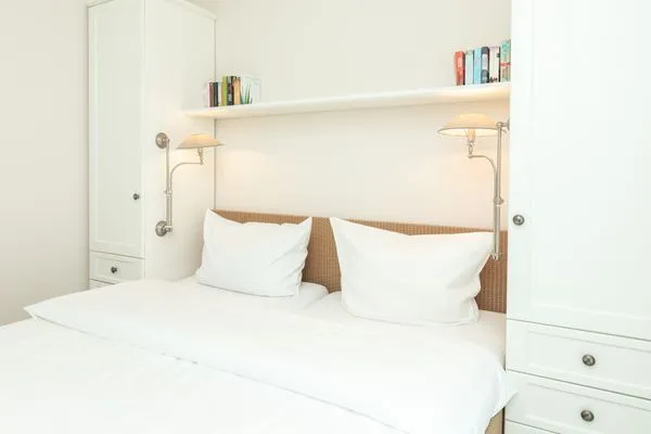 Schlafzimmer  Ferienwohnung Friesenrose