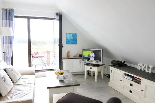 Wohnzimmer  Fernsicht 12E, DG