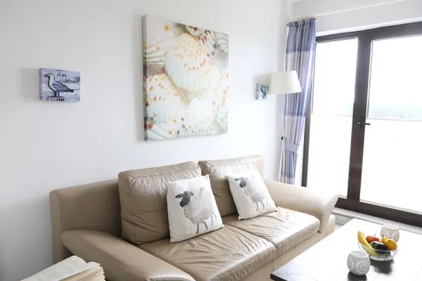 Wohnzimmer  Fernsicht 12E, DG