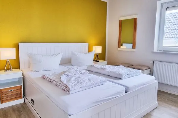 Schlafzimmer  Ferienwohnung "Baltic Sunset" in 1. Reihe zum Ostseestrand