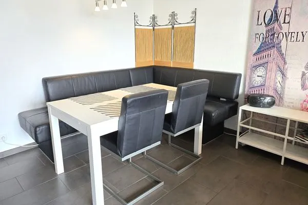 Wohnzimmer  Ferienwohnung "Deichwind" in Holm an der Ostsee