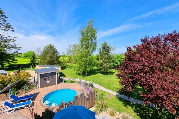 Pool  Ferienwohnung "Feldkieker" in Schwartbuck