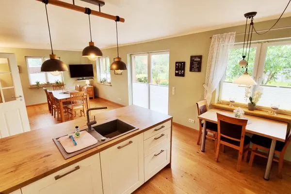 Küche / Küchenzeile  Ferienhaus "Himi" in unmittelbarer Nähe des Passader Sees