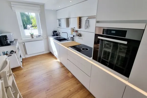 Küche / Küchenzeile  Ferienhaus "Küstenhuus" in Kalifornien an der Ostsee