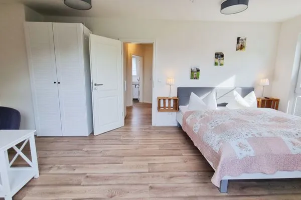 Schlafzimmer  Schwedenhaushälfte "Lieblingsplatz" Sehlendorf an der Ostsee