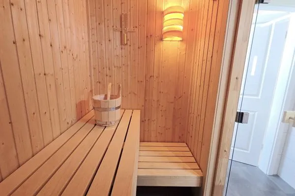 Sauna  Ferienhaus "Lönneberga" im Ferienpark Holm an der Ostsee
