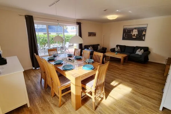 Wohnzimmer  Ferienhaushälfte "Sandbank" Schönberger Strand an der Ostsee