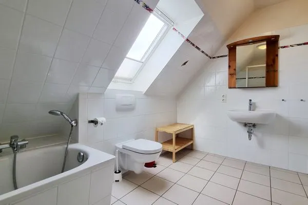Badezimmer  Ferienhaushälfte "Sandbank" Schönberger Strand an der Ostsee