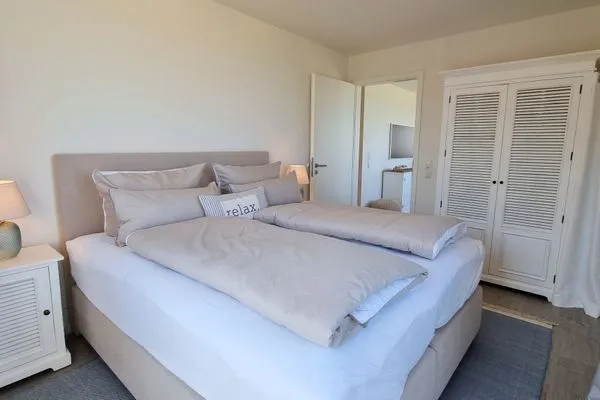 Schlafzimmer  Ferienwohnung "Surfside" in Schönberg-Kalifornien