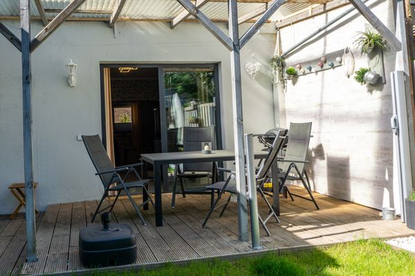  Ferienhaus Westerstraße Tönning - überdachte Terrasse