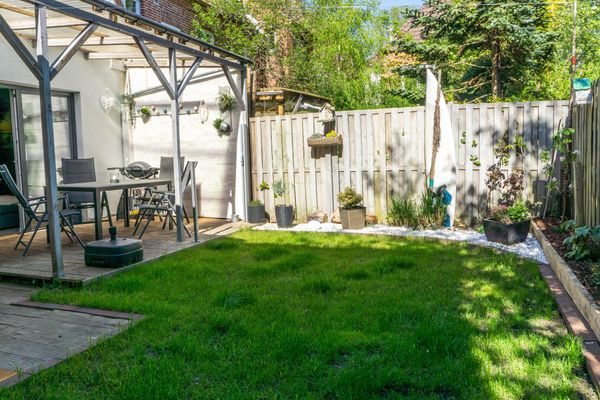  Ferienhaus Westerstraße Tönning - Gartenblick